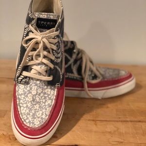 Sperry HighTops 👟